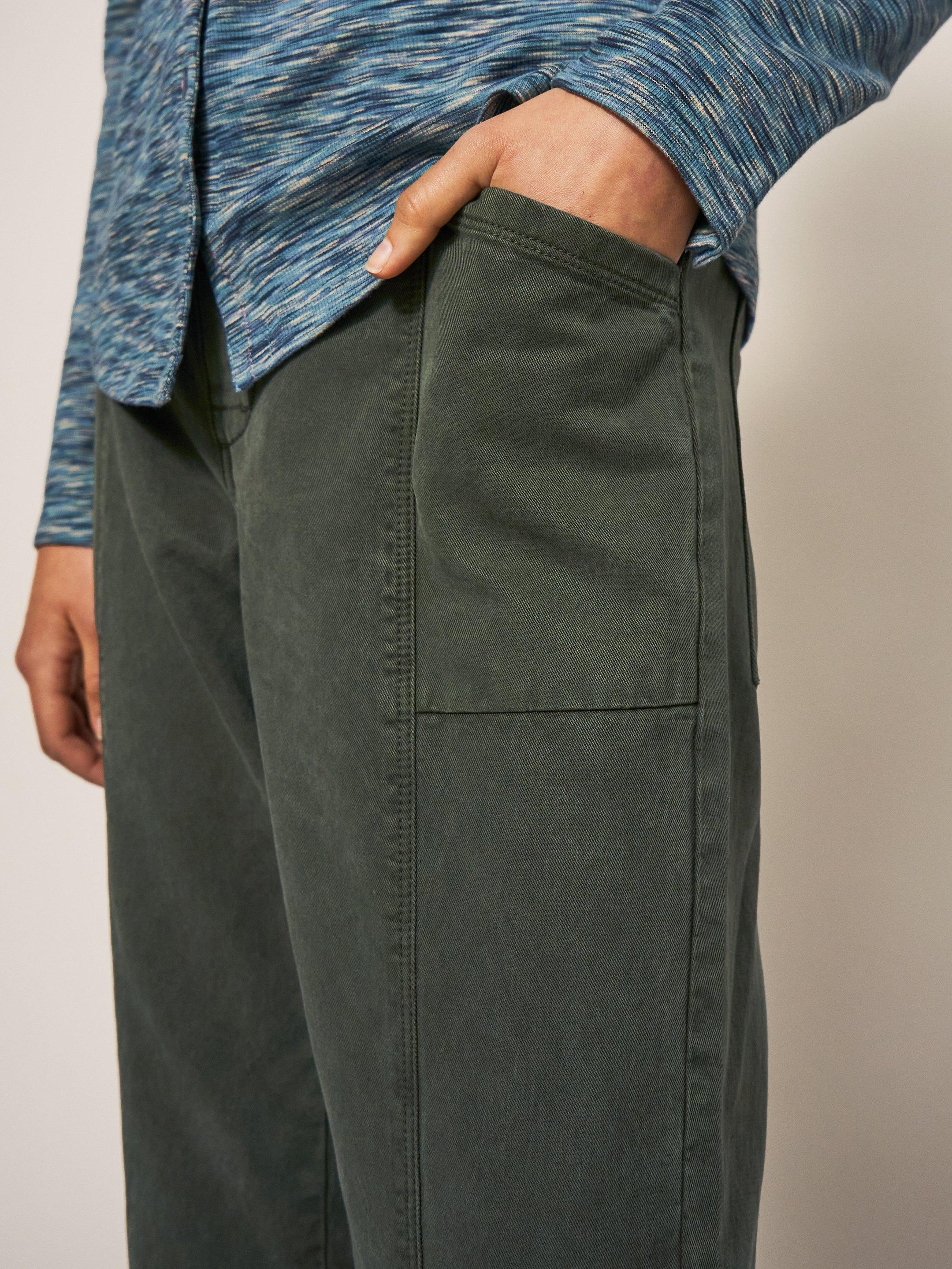 Sienna Stretch Trouser in DARK GREEN