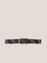 PURE BLK swatch