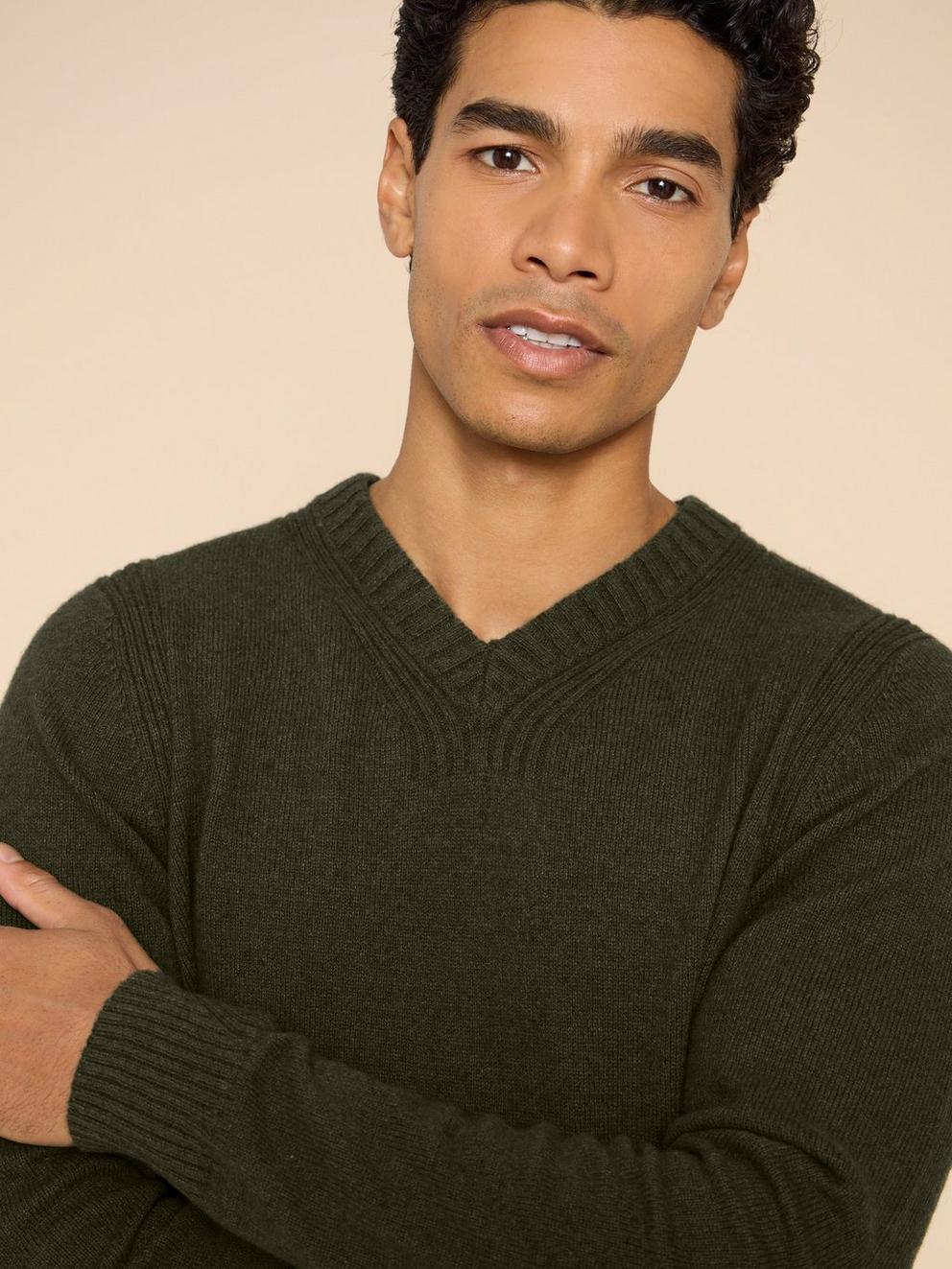Lambswool V Neck