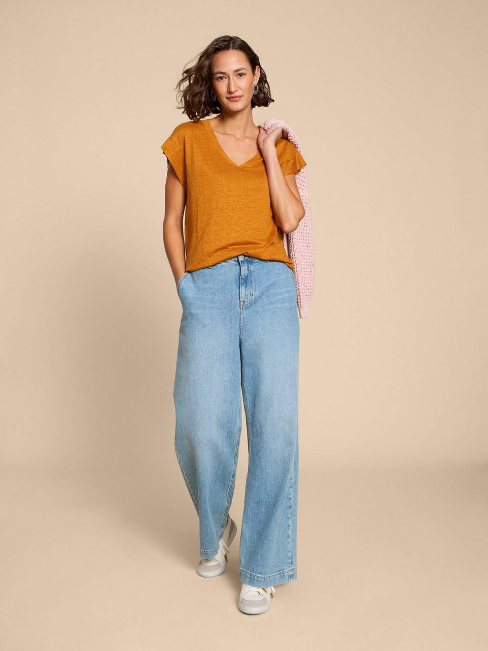 IVY LINEN V NECK TEE
