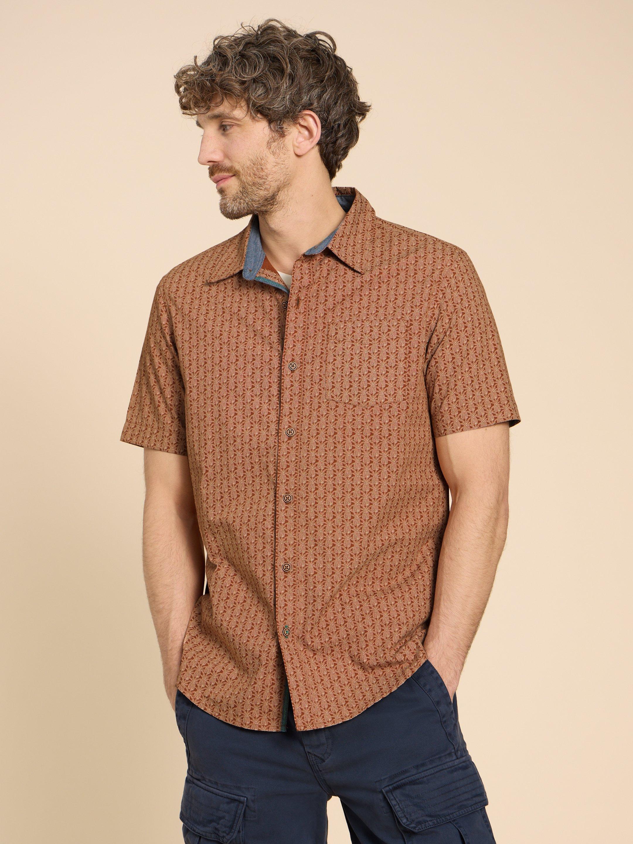 Mens short sleeve print on sale shirt