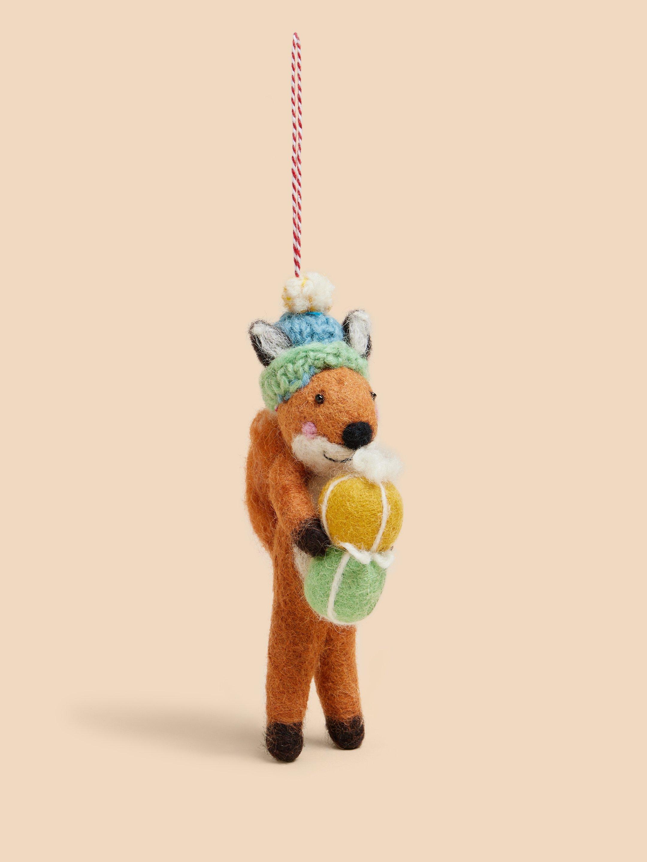 Present Fox Hanging Dec