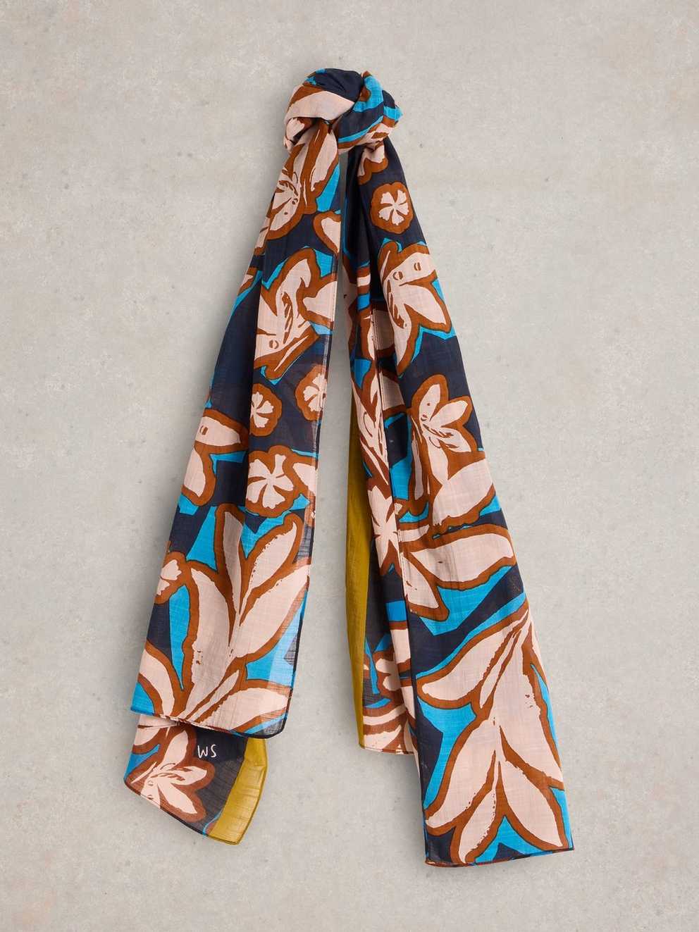 Abstract Leaf Print Scarf