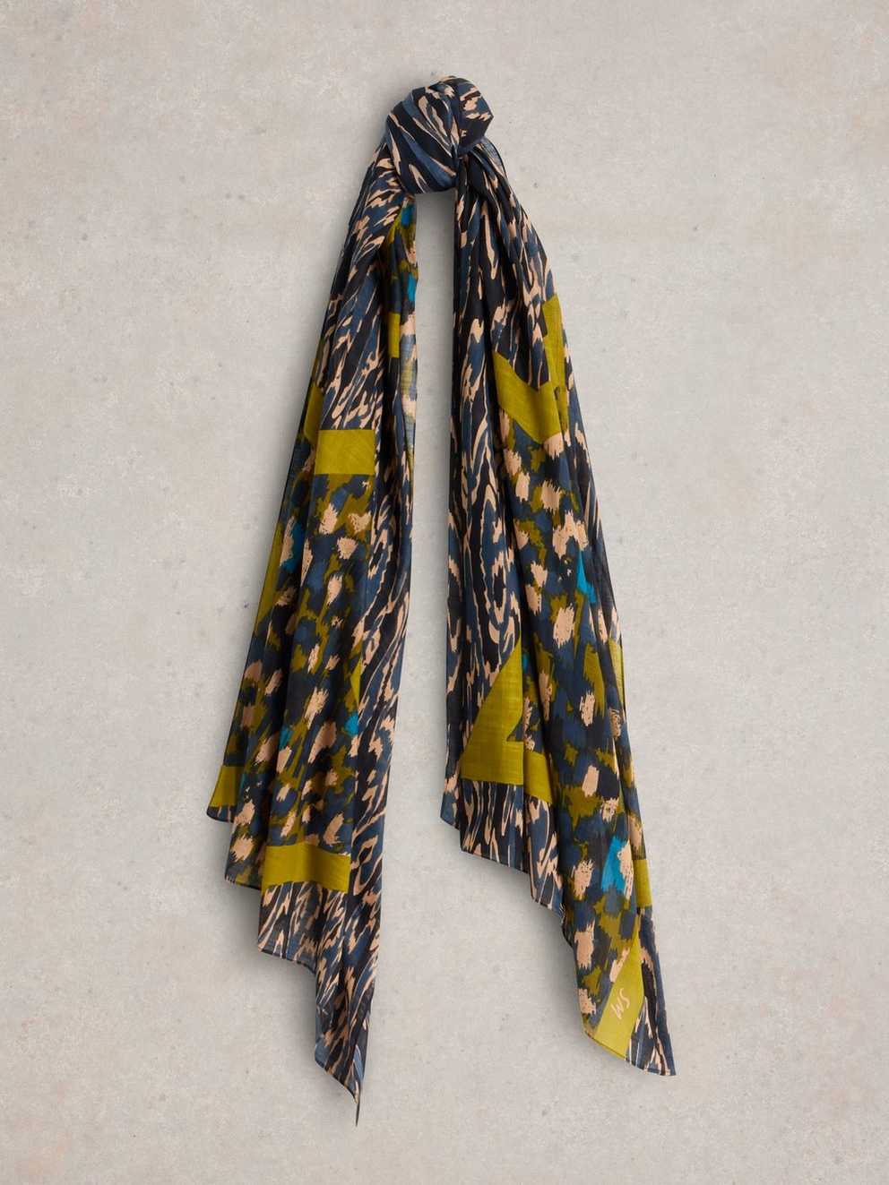 Abstract Star Print Scarf