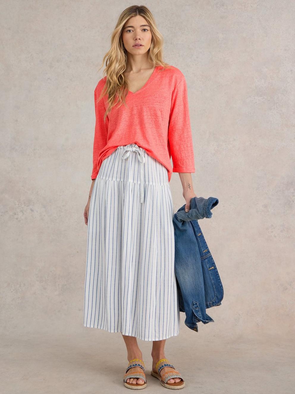 ISLA LINEN V NECK TEE