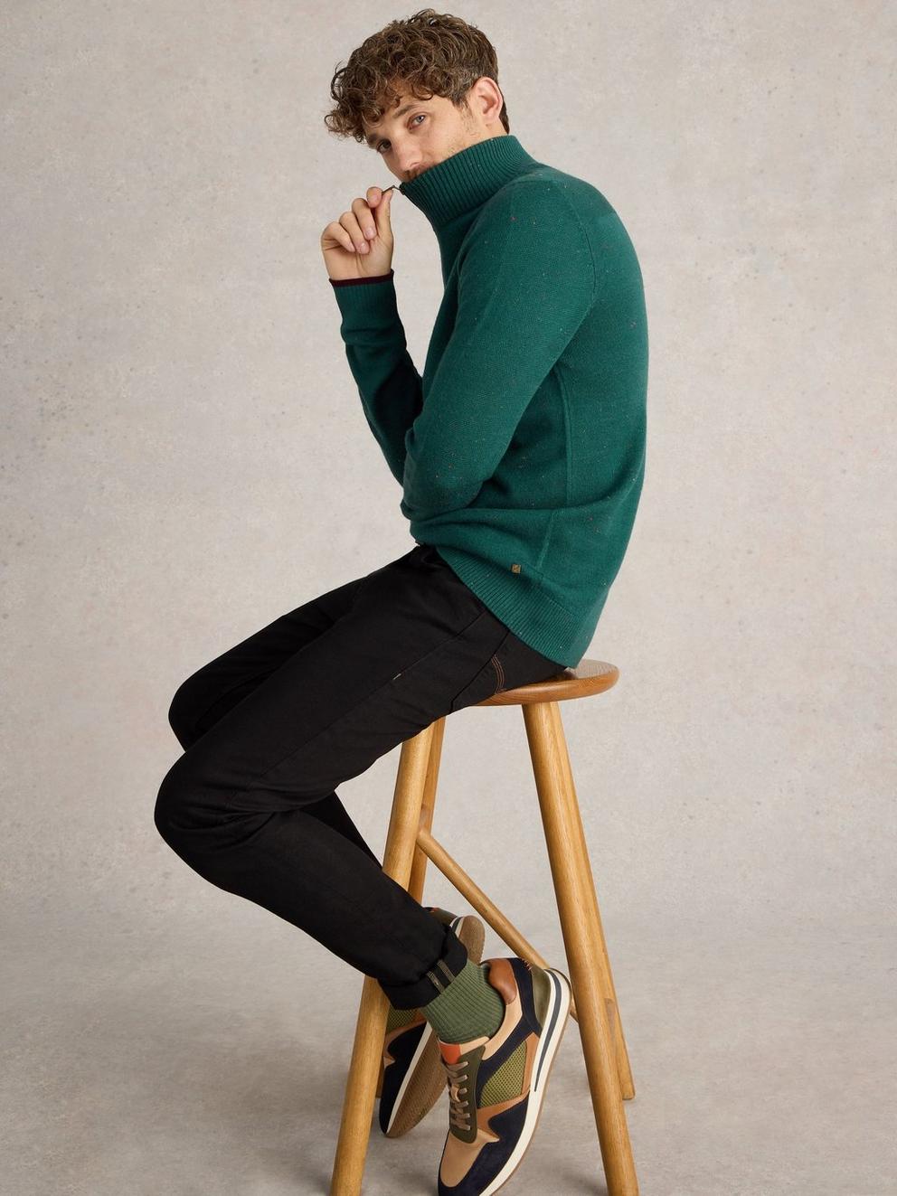 Merino Wool Funnel Neck Nep