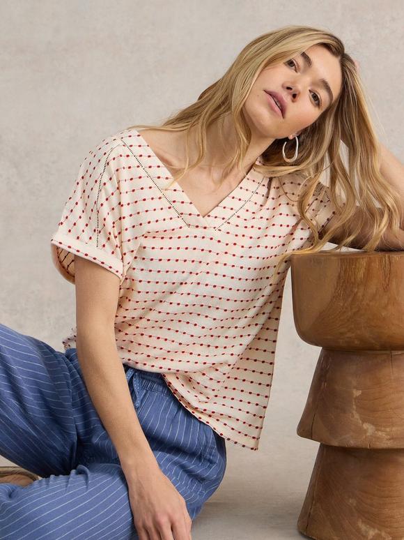 EMBROIDERED STRIPE V NECK TEE