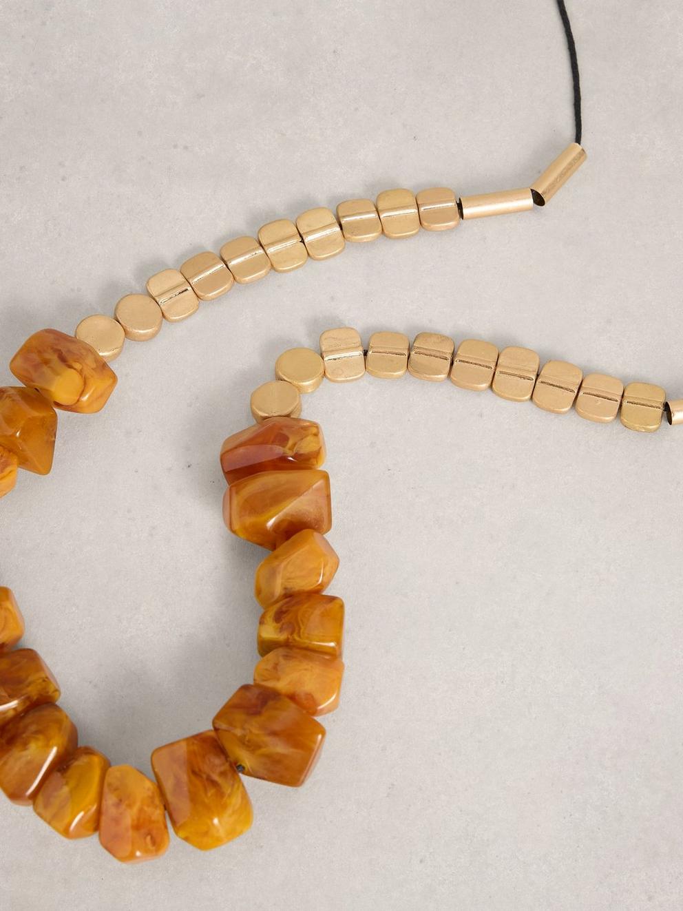 ROSE STONE NECKLACE