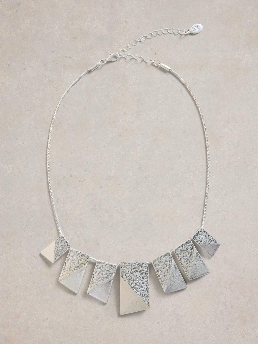 Palm Textured Necklace