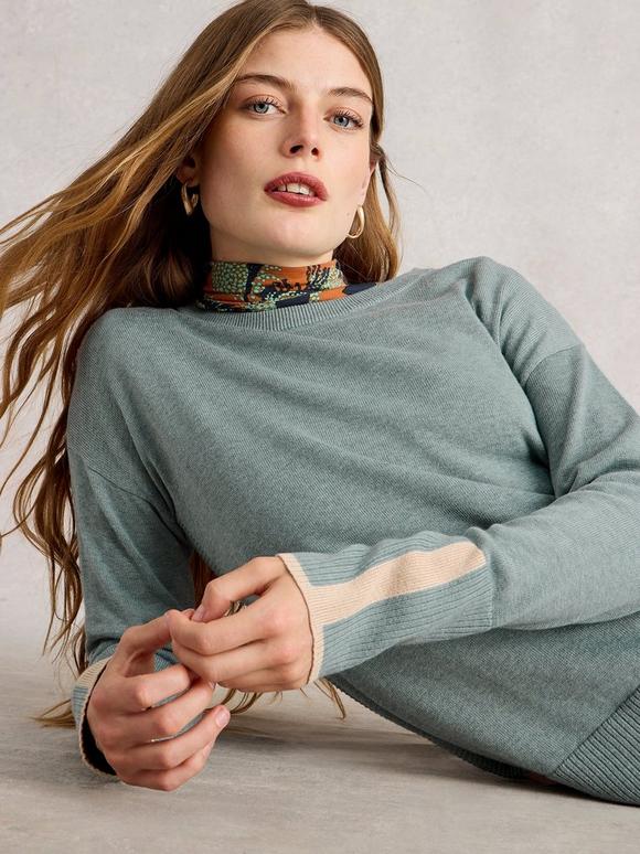 OLIVE LONG SLEEVE CREW NECK JUMPER