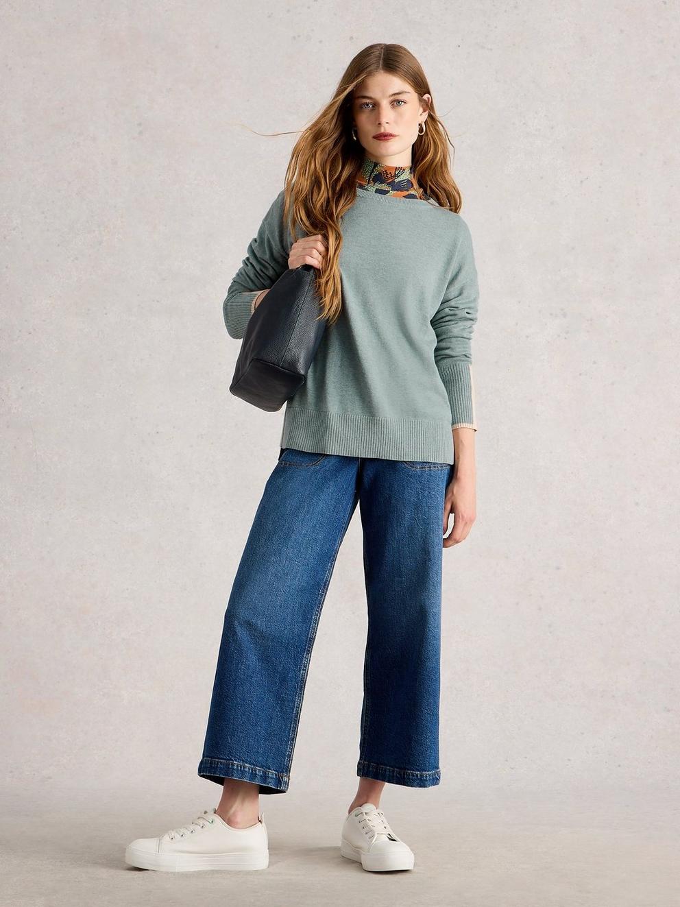OLIVE LONG SLEEVE CREW NECK JUMPER