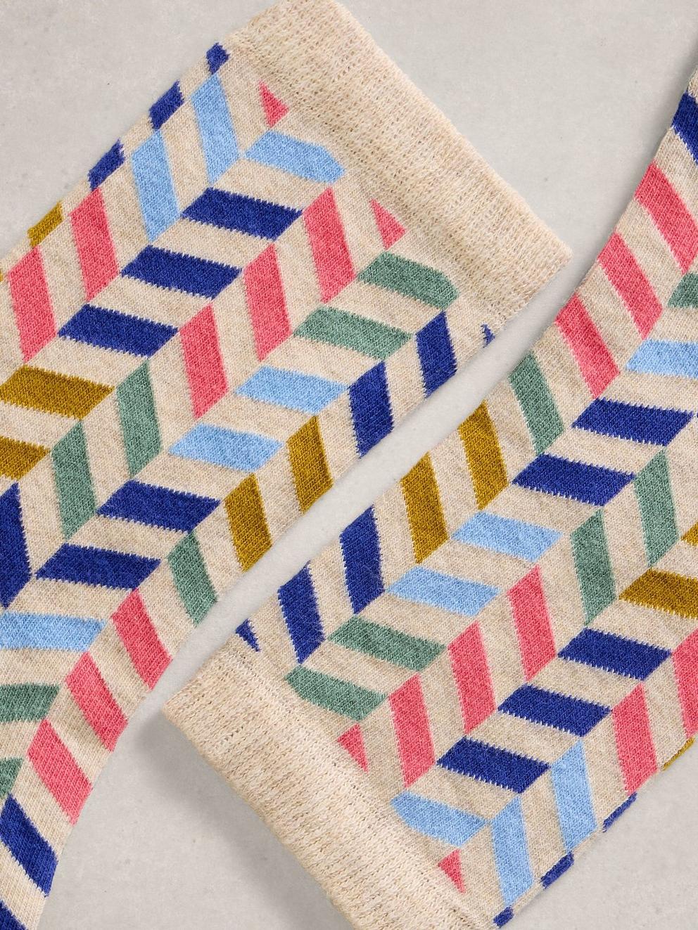 Pattern Ankle Socks