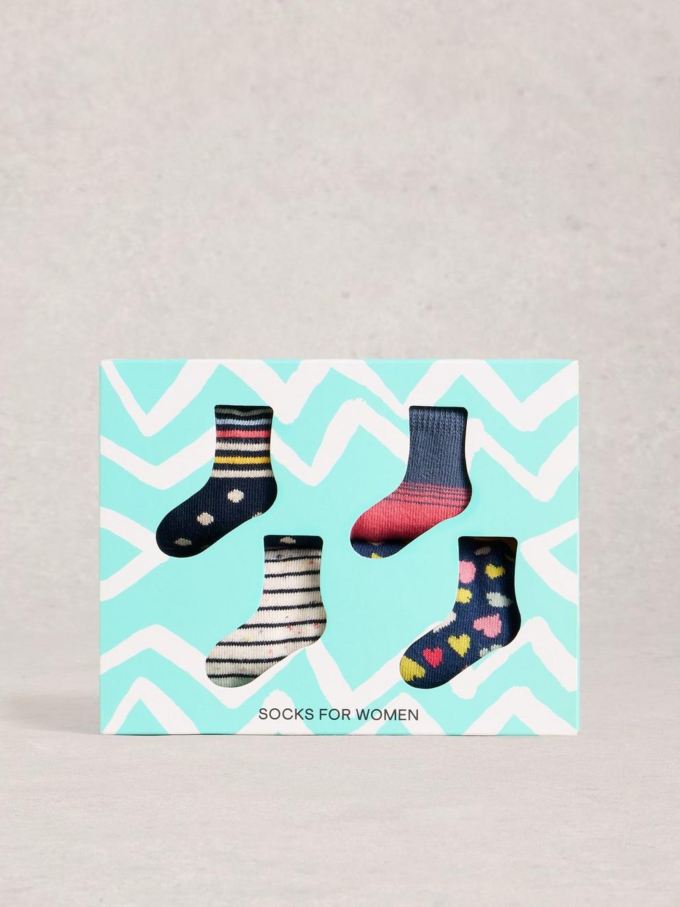 4PK Heart Stripe Ankle Socks