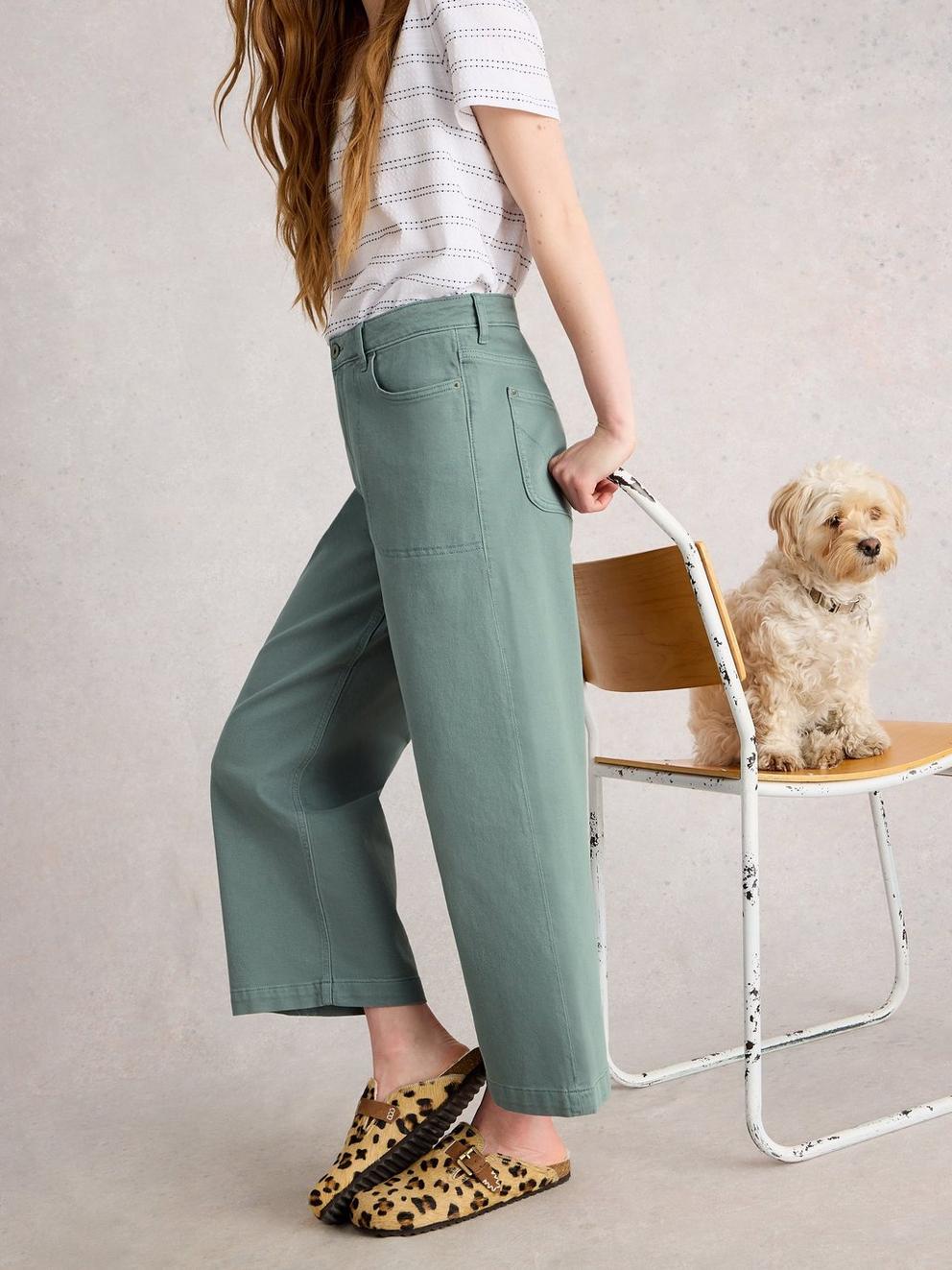 Crop Tia Wide Leg Jean