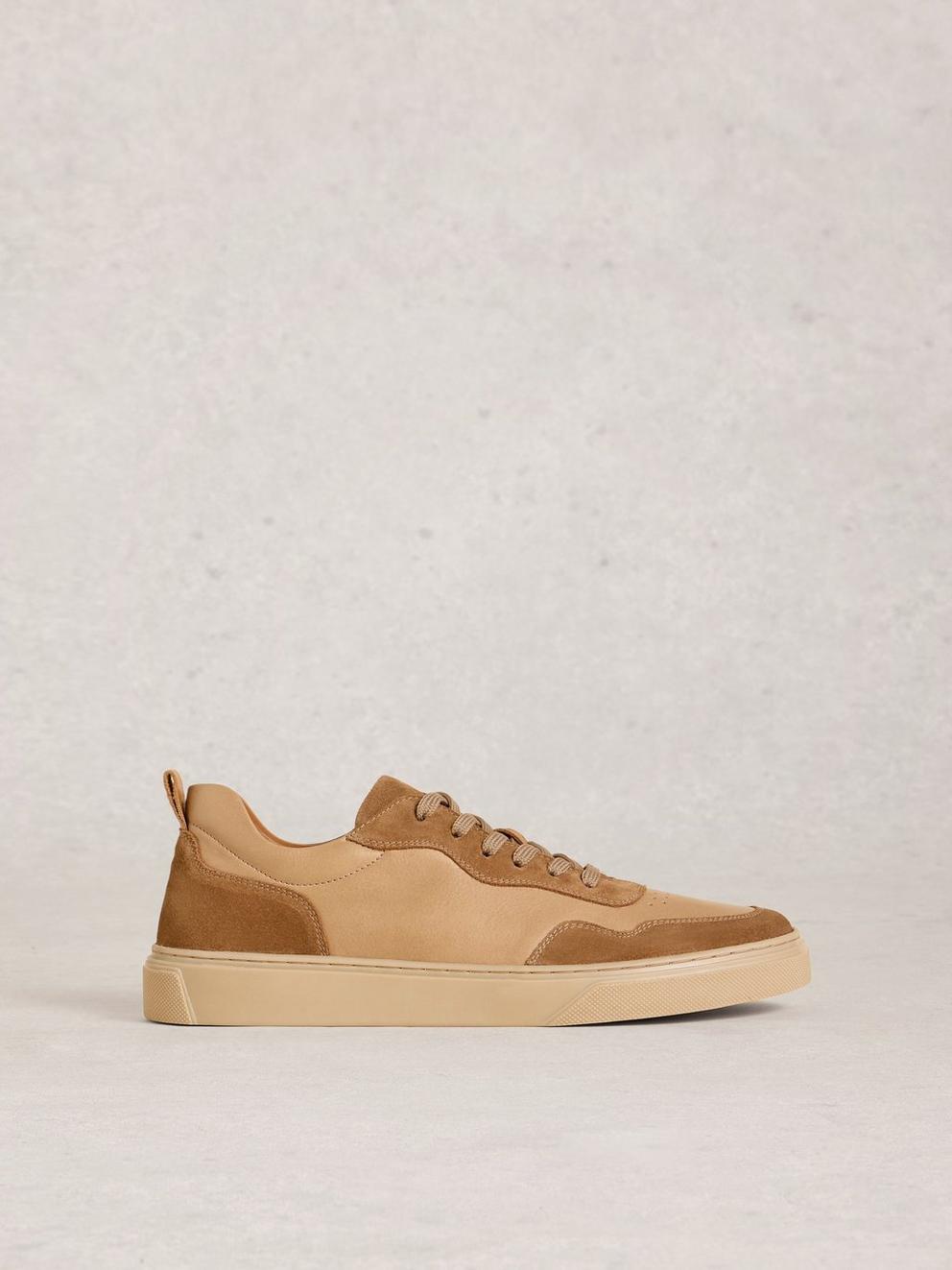 Les Leather Lace Up Sneaker
