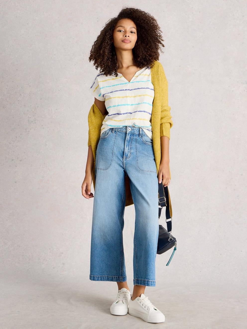 NELLY NOTCH STRIPE NECK TEE