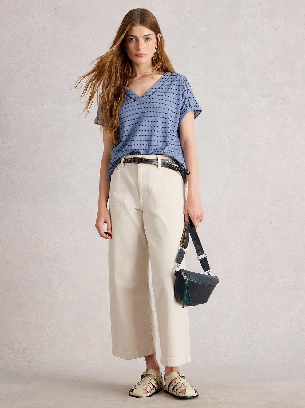 EMBROIDERED STRIPE TEE