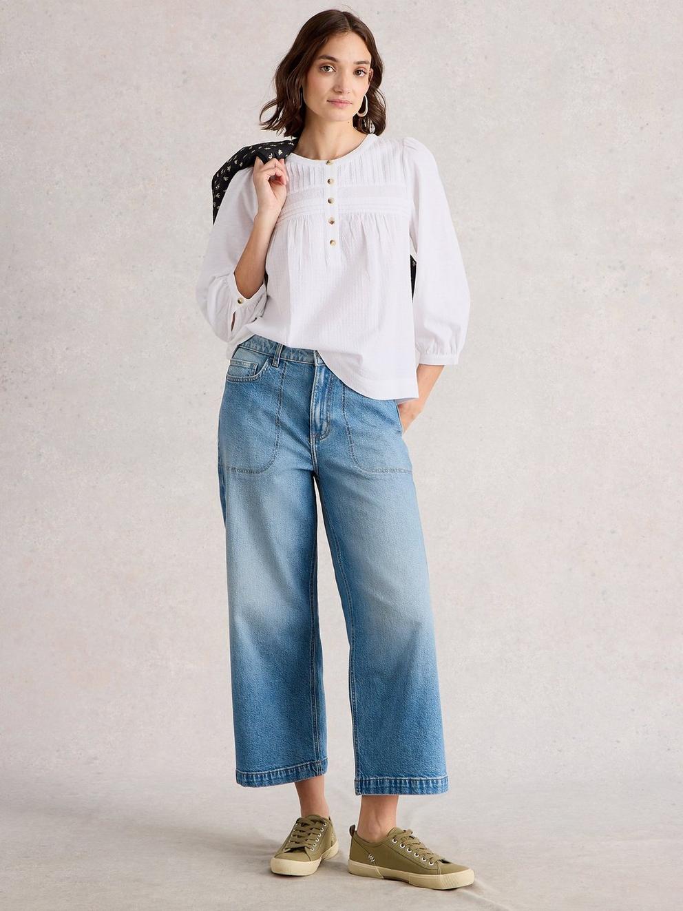 ISLA HALF BUTTON TOP