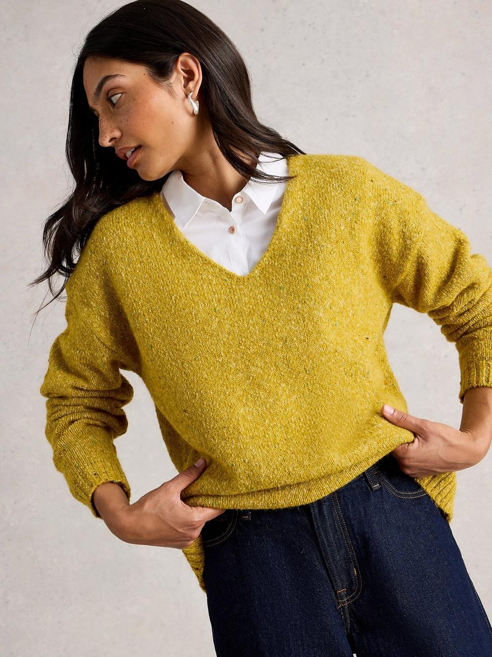 TEXTURED V NECK LONG SLEEVE JUMPER