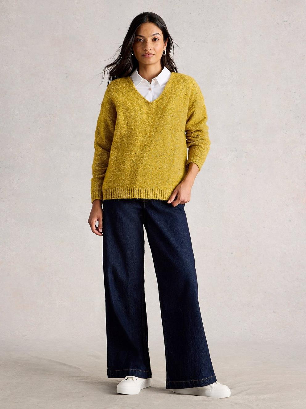 TEXTURED V NECK LONG SLEEVE JUMPER