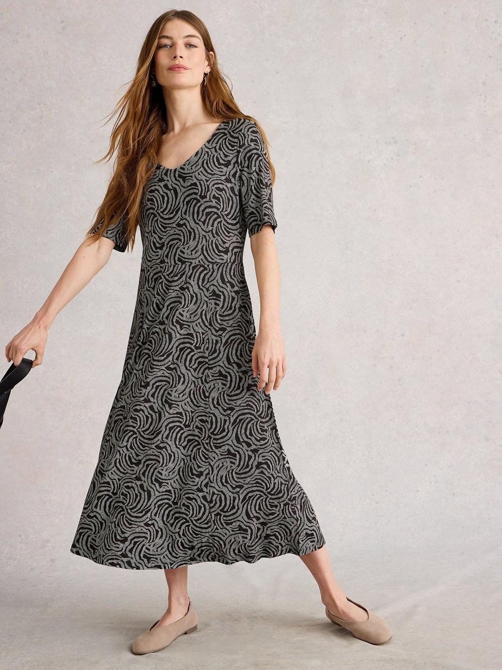 Madeline Jersey Short Sleeve Midi Dress