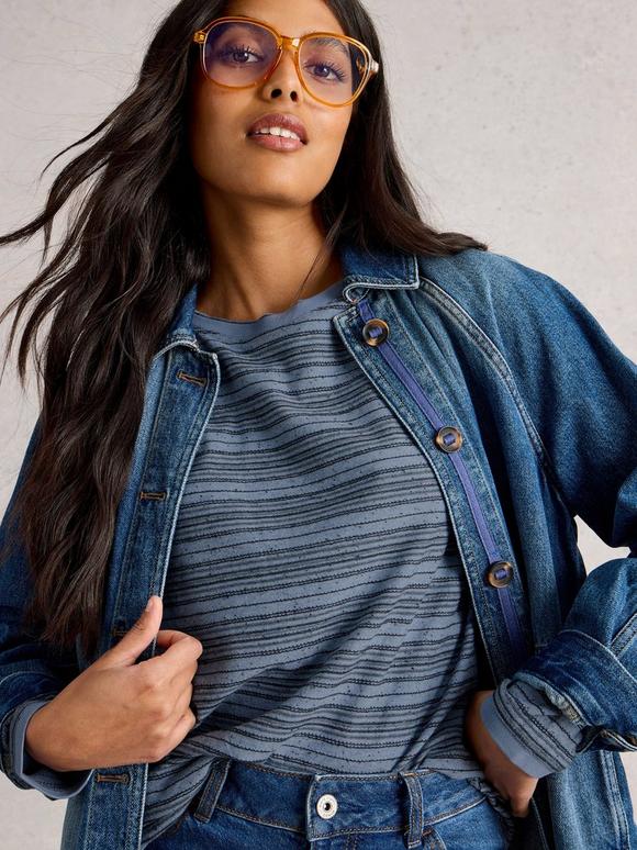 CLARA STITCH TEE