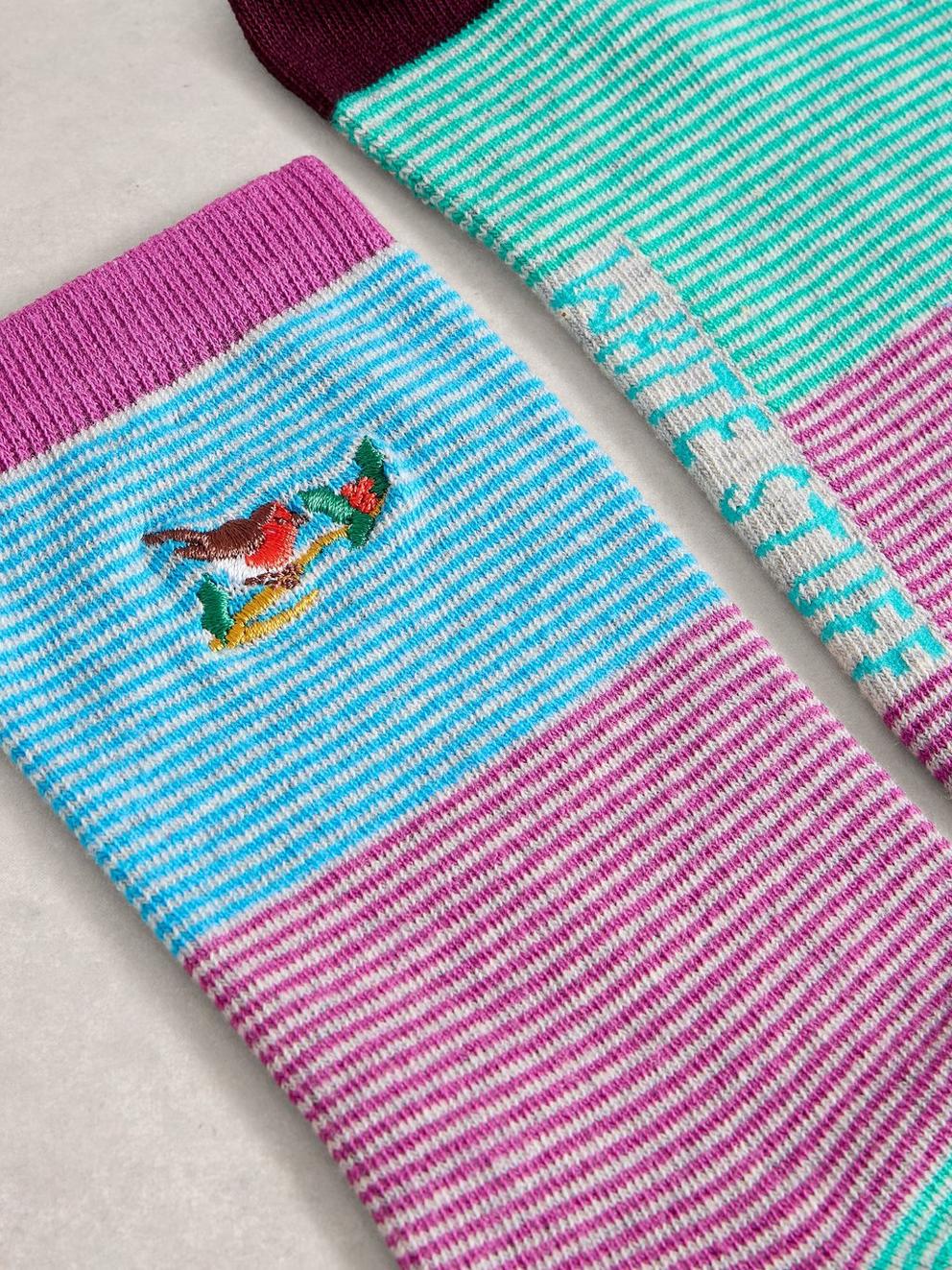 Embroidered Stripe Ankle Sock