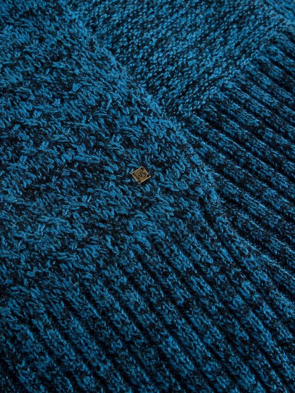 Twist Knit Scarf