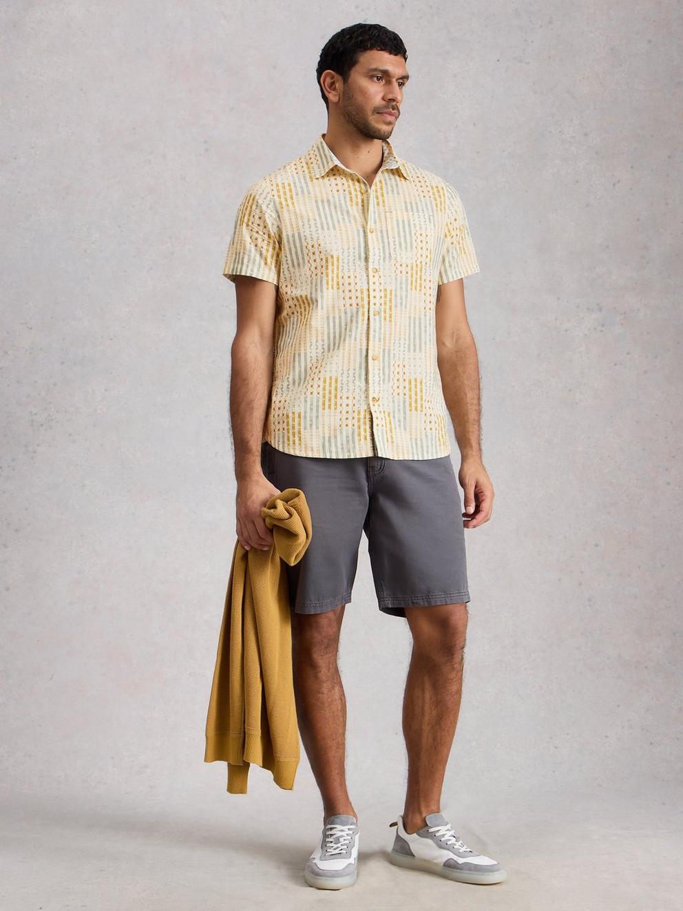 Finsbury SS Patch Print Shirt