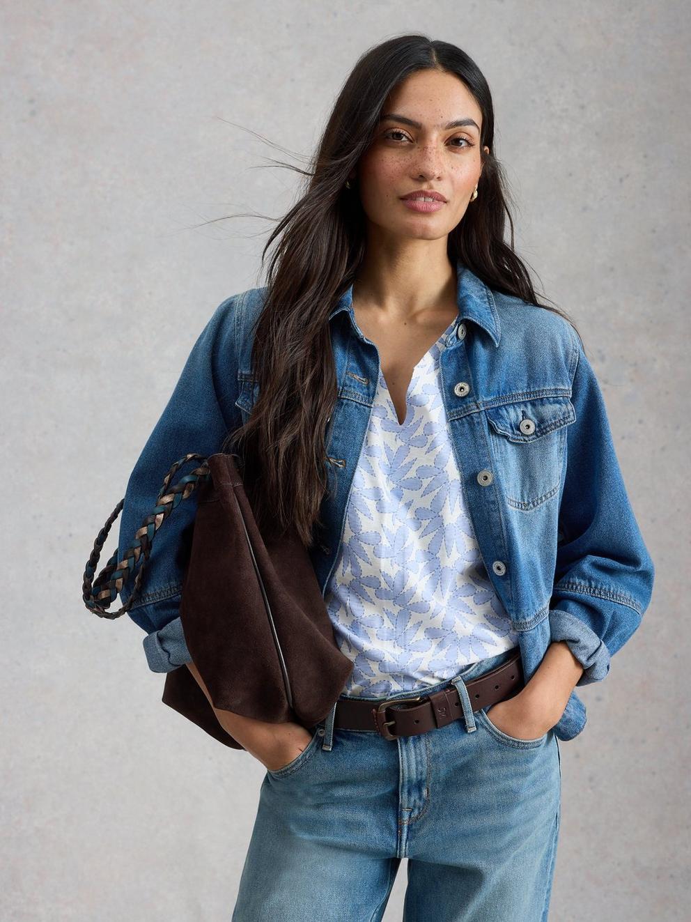 NELLY NOTCH NECK SHORT SLEEVE T-SHIRT