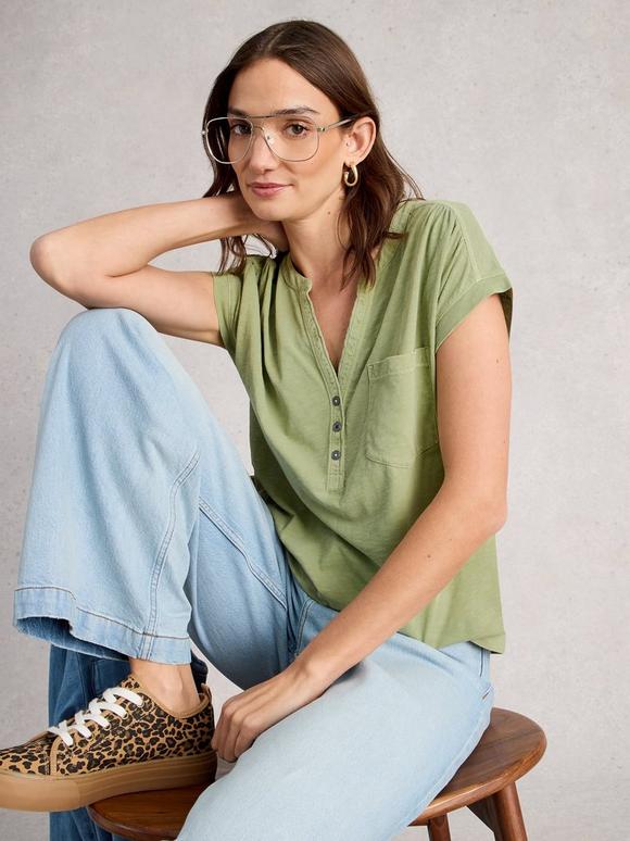 CECILY SLEEVELESS SHIRT