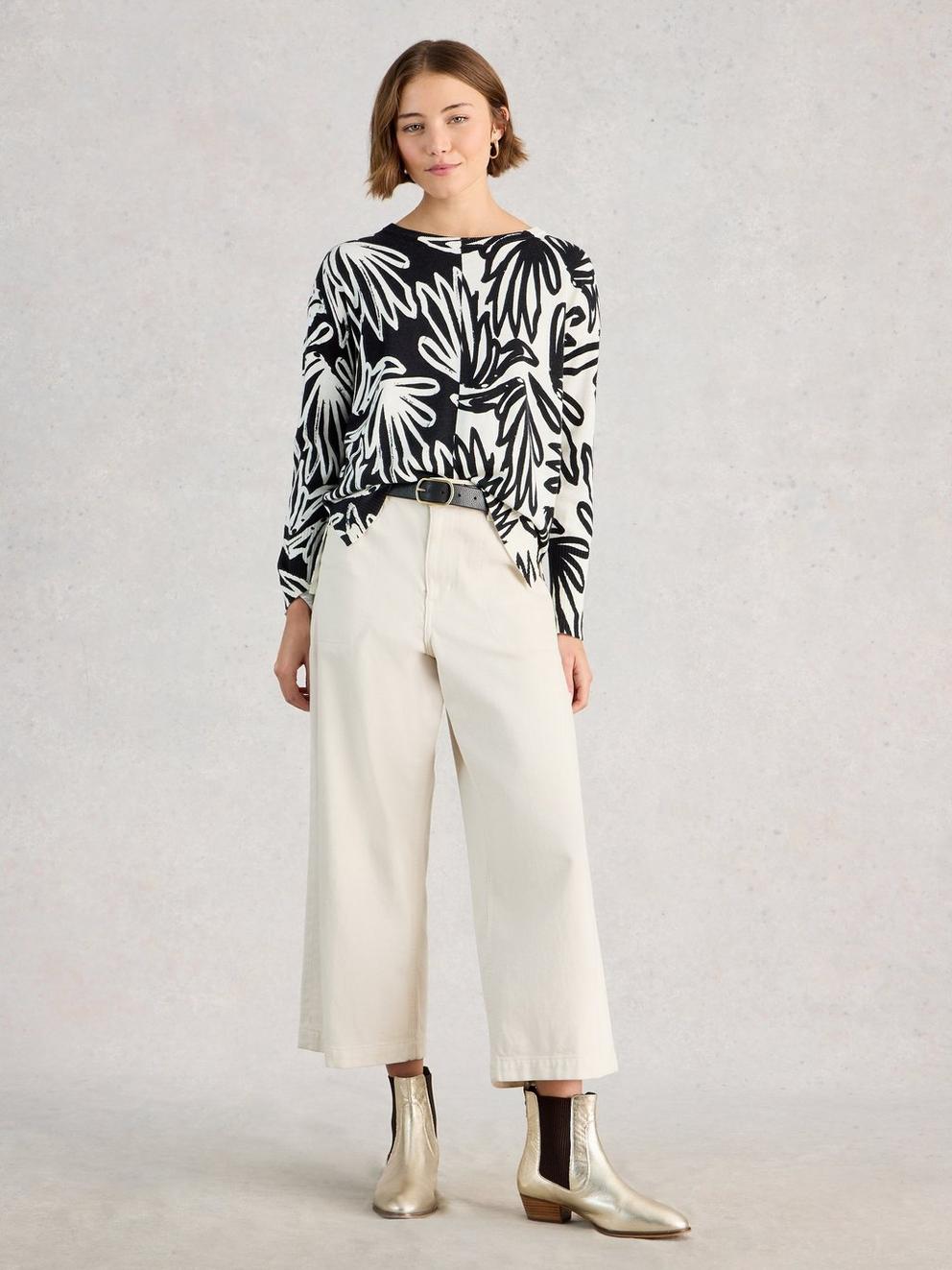 OLIVE PRINT CREW NECK JUMPER