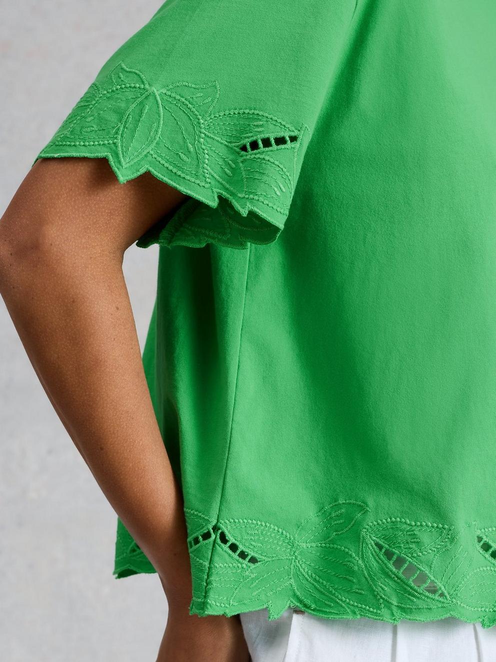 COLLEEN CUTWORK TEE
