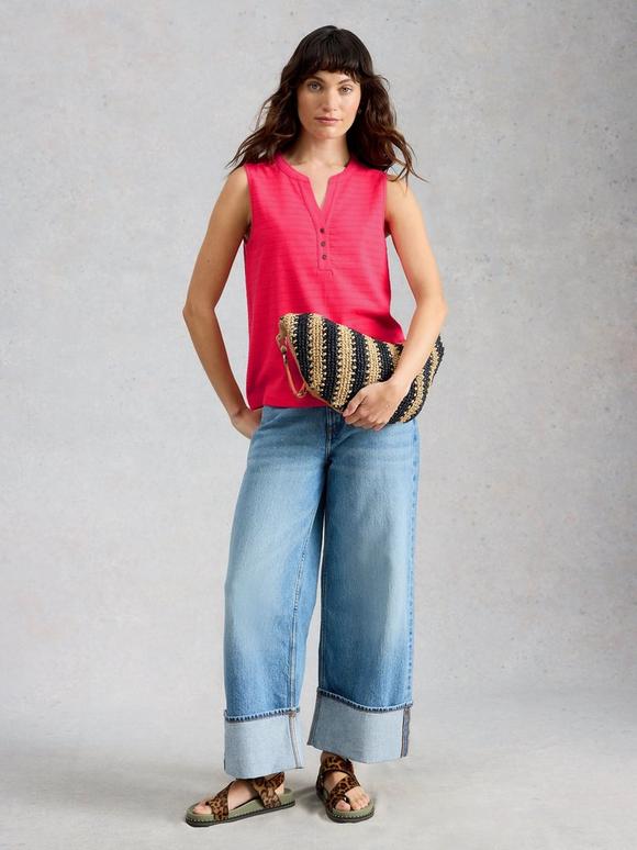NORA NOTCH VEST