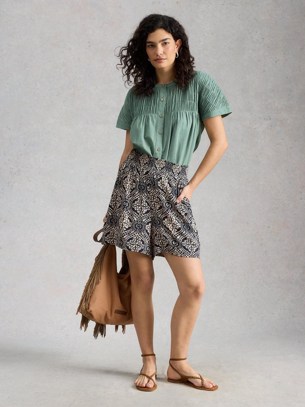 Shelly Crinkle Short