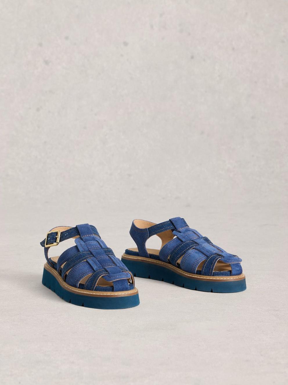 Chunky Fisherman Strap Sandal