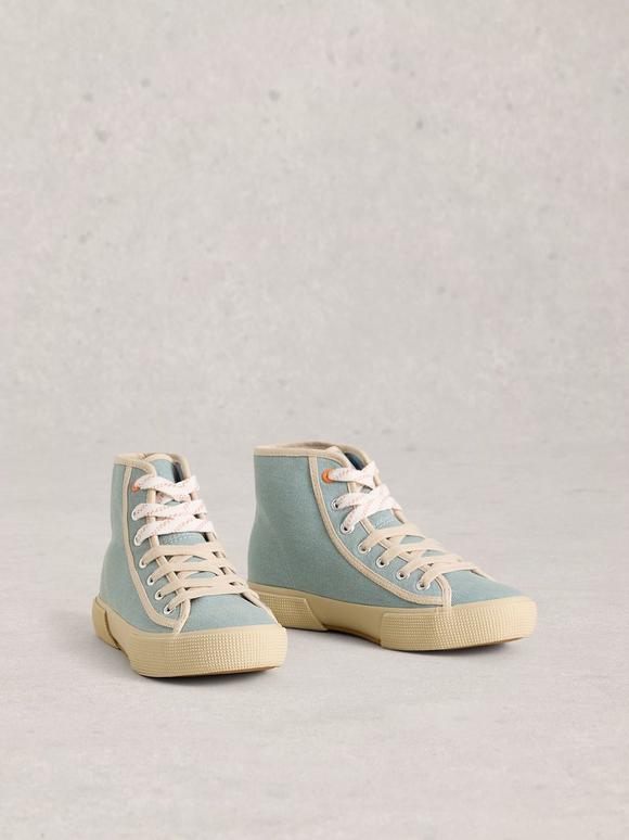 Pippa HiTop Trainer