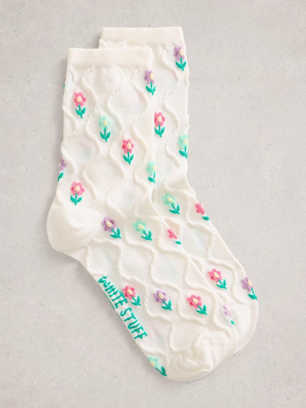 Textured Flower Ankle Sock