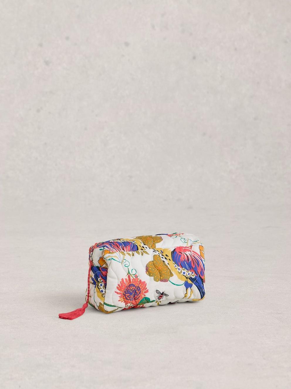 Shelby Quilted Zip Wash Bag