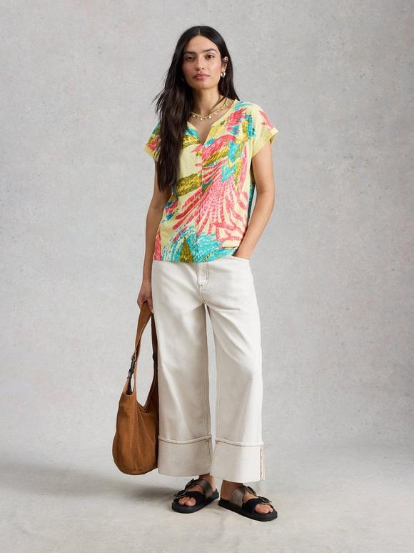 NELLY PRINT NOTCH NECK TEE