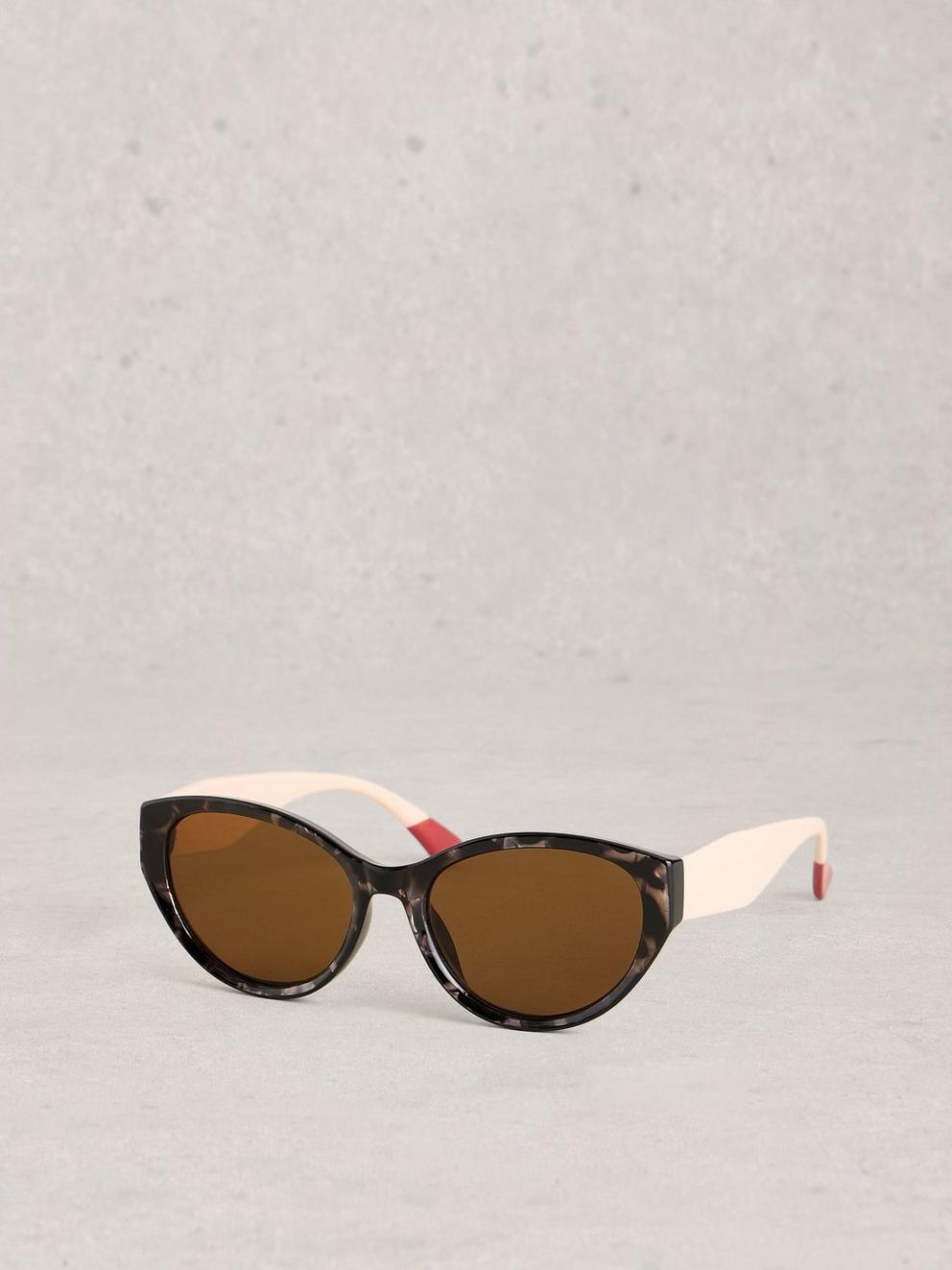 Slim Cat Eye Sunglasses