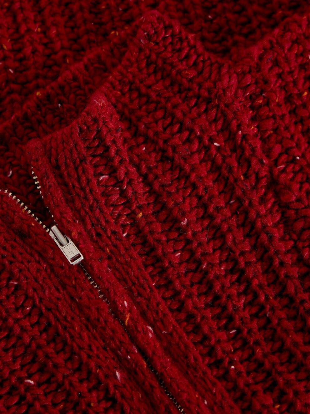 HALF ZIP COLLAR