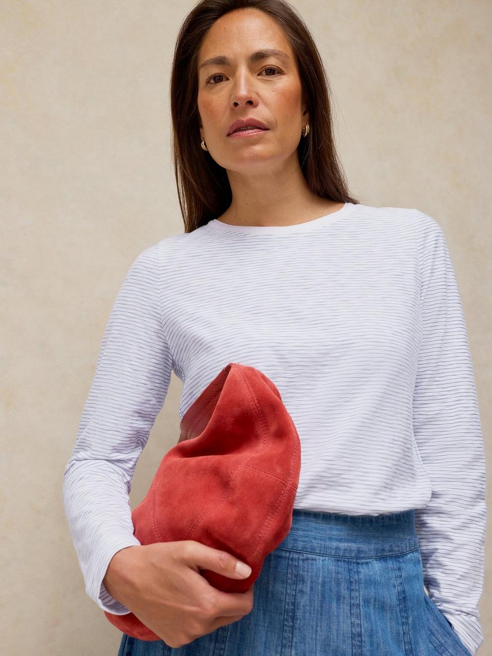 CLARA LS TEXTURE TEE