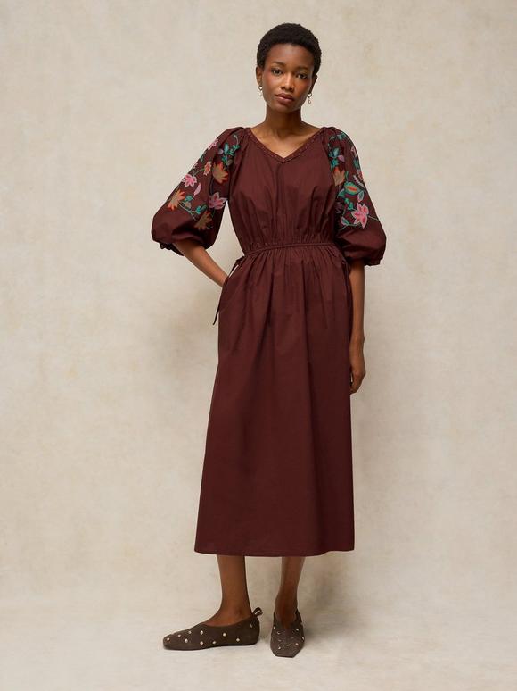 WINNIE EMBROIDERED DRESS