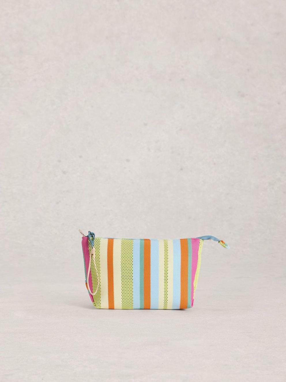 Meadow Mesh Washbag
