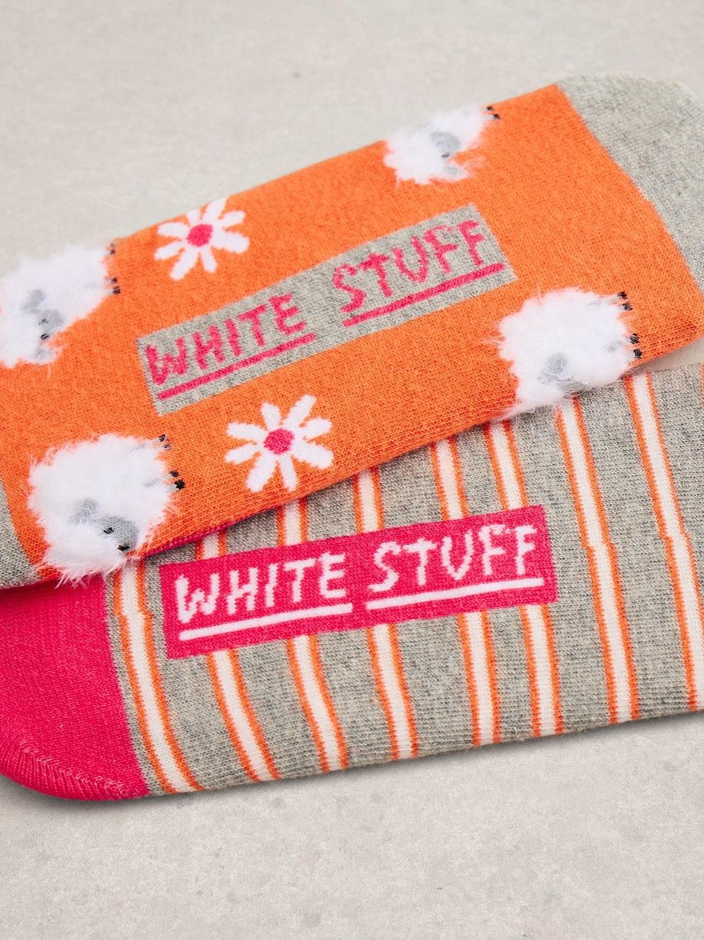 2PK Fluffy No Show Socks