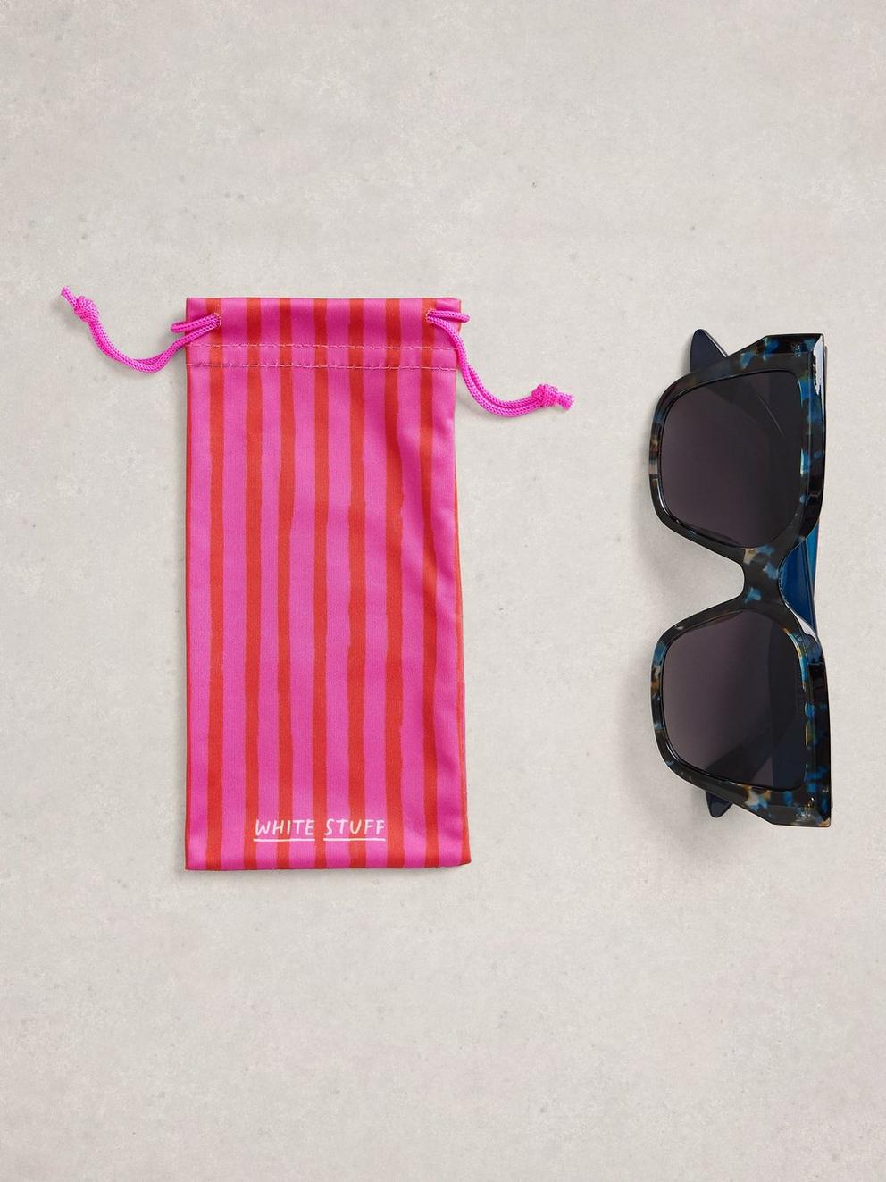 Oversized Cat Eye Sunglasses