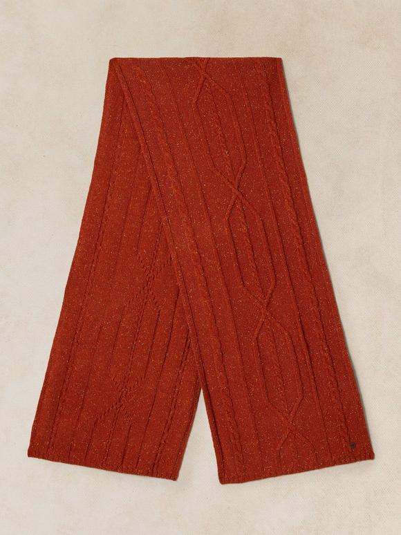 NEP CABLE KNITTED SCARF