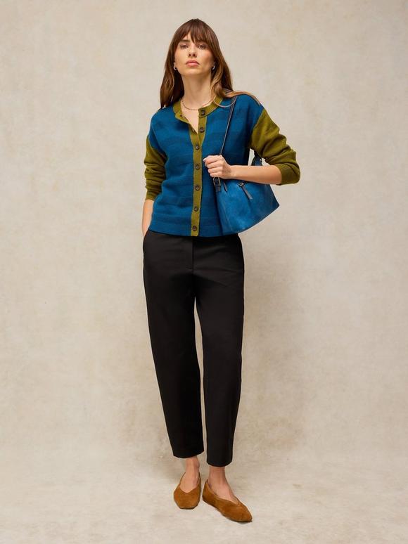 SANSA STITCH CARDI