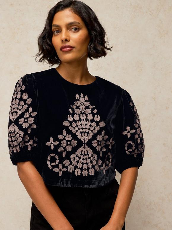 KAI EMBROIDERED VELVET TOP